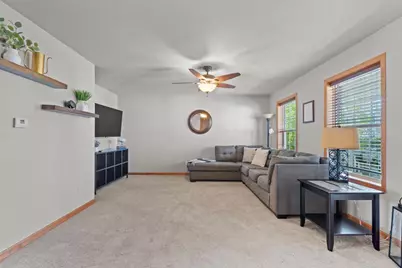275 Fort Drive, Neenah, WI 54956 - Photo 7