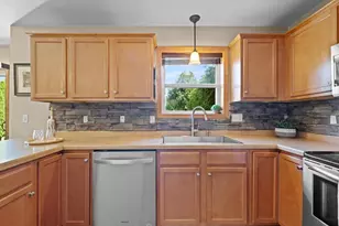 275 Fort Dr, Neenah, WI 54956 - Photo 21