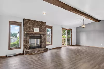 2554 Wildflower, Green Bay, WI 54311 - Photo 7