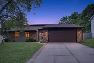 2554 Wildflower, Green Bay, WI 54311 - Photo 1