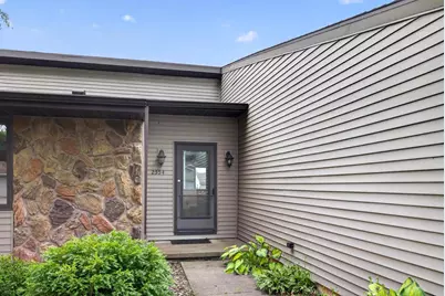 2554 Wildflower, Green Bay, WI 54311 - Photo 3