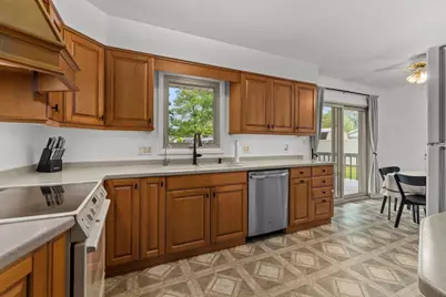 2410 36th Street, Two Rivers, WI 54241 - Photo 11