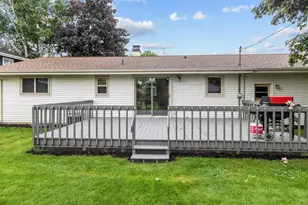 2410 36th St, Two Rivers, WI 54241 - Photo 33