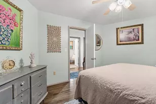 W6439 Lakeview Ct, Menasha, WI 54952 - Photo 13