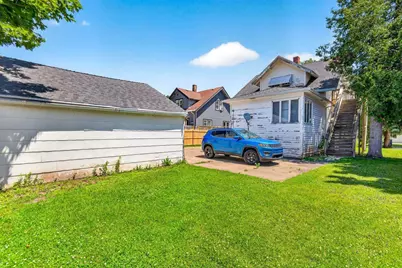 1251 Walnut Street, Oshkosh, WI 54901 - Photo 31