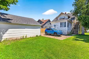 1251 Walnut St, Oshkosh, WI 54901 - Photo 31