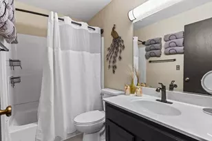 3182 Justin Ct, Appleton, WI 54914 - Photo 7