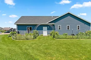 N9182 Dylan Dr, Appleton, WI 54915 - Photo 57