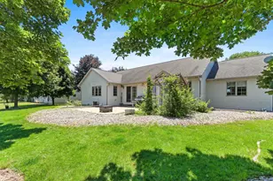W6164 Shagbark Hickory Ln, Menasha, WI 54952 - Photo 79