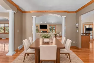 W6164 Shagbark Hickory Ln, Menasha, WI 54952 - Photo 9