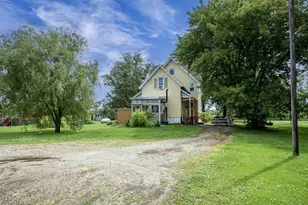 9511 Old Rd, Fremont, WI 54940 - Photo 7