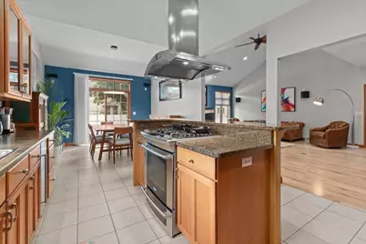 3152 Savanna Way, Green Bay, WI 54311 - Photo 11