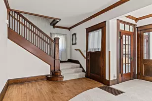 1113 N State St, Appleton, WI 54915 - Photo 7