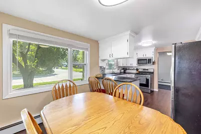 2136 9th Street, Green Bay, WI 54304 - Photo 9
