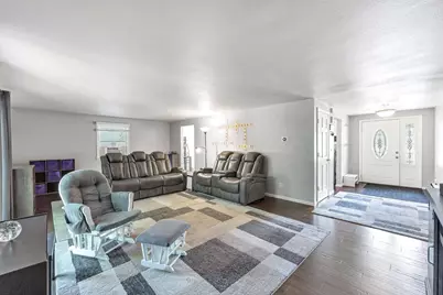 2136 9th Street, Green Bay, WI 54304 - Photo 5