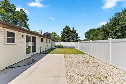 2365 Nicole Ann Circle, Green Bay, WI 54311 - Photo 47