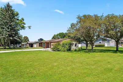 2365 Nicole Ann Circle, Green Bay, WI 54311 - Photo 41