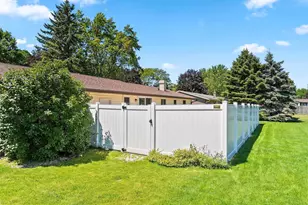 2365 Nicole Ann Cir, Green Bay, WI 54311 - Photo 45