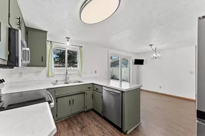 2365 Nicole Ann Circle, Green Bay, WI 54311 - Photo 13