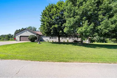 N10831 Kratzke Road, Clintonville, WI 54929 - Photo 5