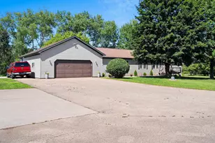 N10831 Kratzke Rd, Clintonville, WI 54929 - Photo 3