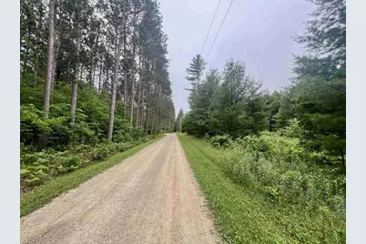 W8801 Moonshine Hill Road, Crivitz, WI 54114 - Photo 9