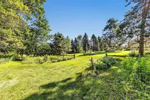 2253 Tumbleweed Trail, Suamico, WI 54313 - Photo 37