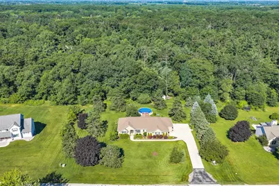 2253 Tumbleweed Trail, Suamico, WI 54313 - Photo 3