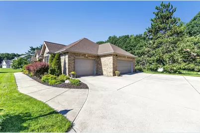 2253 Tumbleweed Trail, Suamico, WI 54313 - Photo 43