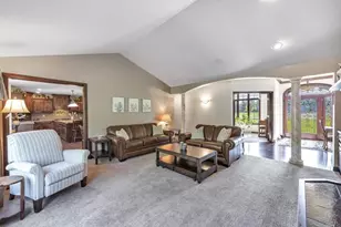 2253 Tumbleweed Trail, Suamico, WI 54313 - Photo 7