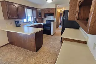 1101 E Meadow Grove Blvd, Appleton, WI 54915 - Photo 9