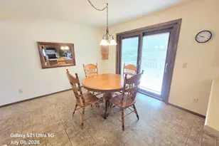 1101 E Meadow Grove Blvd, Appleton, WI 54915 - Photo 11