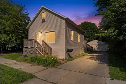 1225 Marshall Avenue, Green Bay, WI 54303 - Photo 1