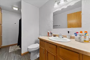 1225 Marshall Ave, Green Bay, WI 54303 - Photo 31