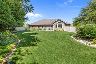 1983 Creek Side Dr, Neenah, WI 54956 - Photo 61