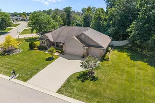 1983 Creek Side Dr, Neenah, WI 54956 - Photo 69
