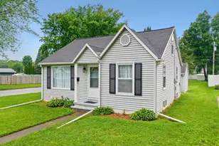 1103 Neville Ave, Green Bay, WI 54303 - Photo 3
