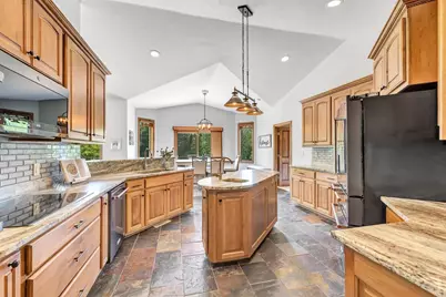 2901 Moose Creek Trail, Green Bay, WI 54313 - Photo 15