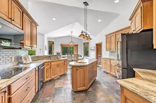 2901 Moose Creek Trail, Green Bay, WI 54313 - Photo 15