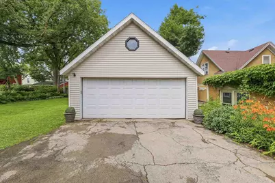 615 N Bateman Street, Appleton, WI 54911 - Photo 33