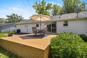1510 Lindale Ln, Green Bay, WI 54313 - Photo 35