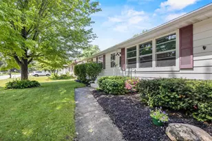 1510 Lindale Ln, Green Bay, WI 54313 - Photo 5