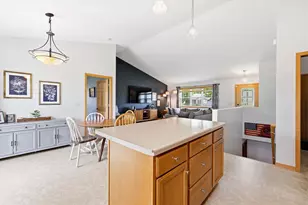 N9433 Evan St, Appleton, WI 54915 - Photo 7