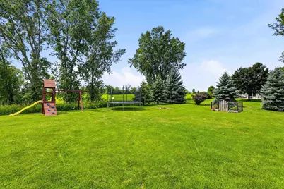 N9433 Evan Street, Appleton, WI 54915 - Photo 21