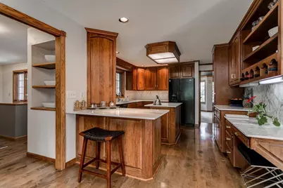 3040 Windfield Drive, Neenah, WI 54956 - Photo 5