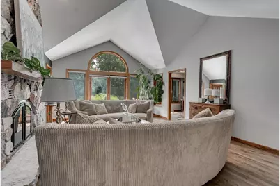3040 Windfield Drive, Neenah, WI 54956 - Photo 15
