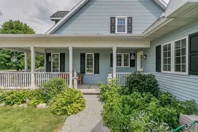 3040 Windfield Drive, Neenah, WI 54956 - Photo 3