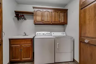3040 Windfield Dr, Neenah, WI 54956 - Photo 29
