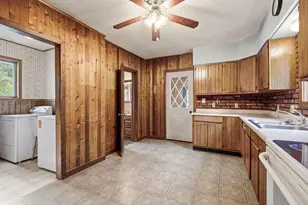 308 Francis Ave, Cascade, WI 53011 - Photo 3