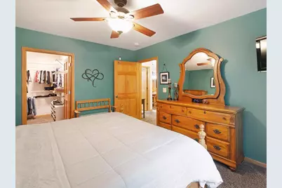 1497 Arctic Court, Suamico, WI 54173 - Photo 13